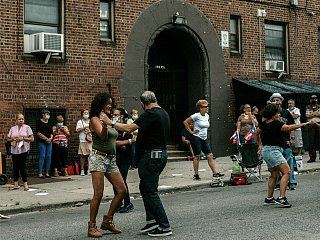 Salon Cubano: Der Bahnhof tanzt Salsa!